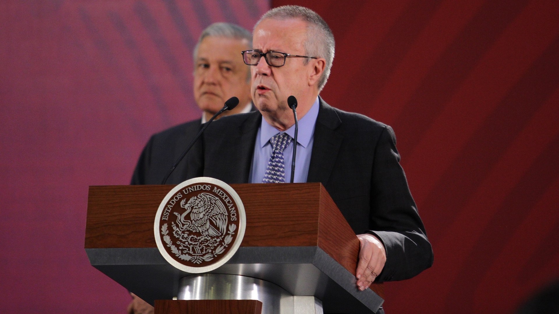 90527031. México, 27 May 2019 (Notimex- Guillermo Granados).- El secretario de Hacienda y Crédito Público, Carlos Urzúa, participó en la conferencia matutina del presidente Andrés Manuel López Obrador.
NOTIMEX/FOTO/GUILLERMO GRANADOS/GGV/POL/4TAT/